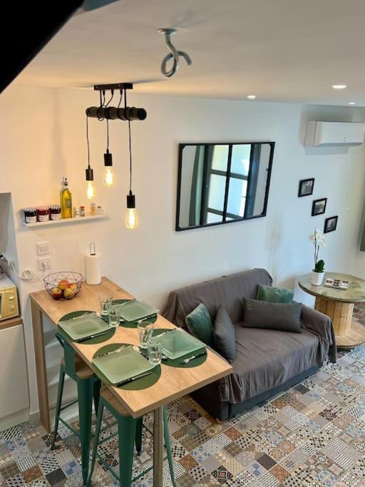 Holiday home Charmante Maison De Village